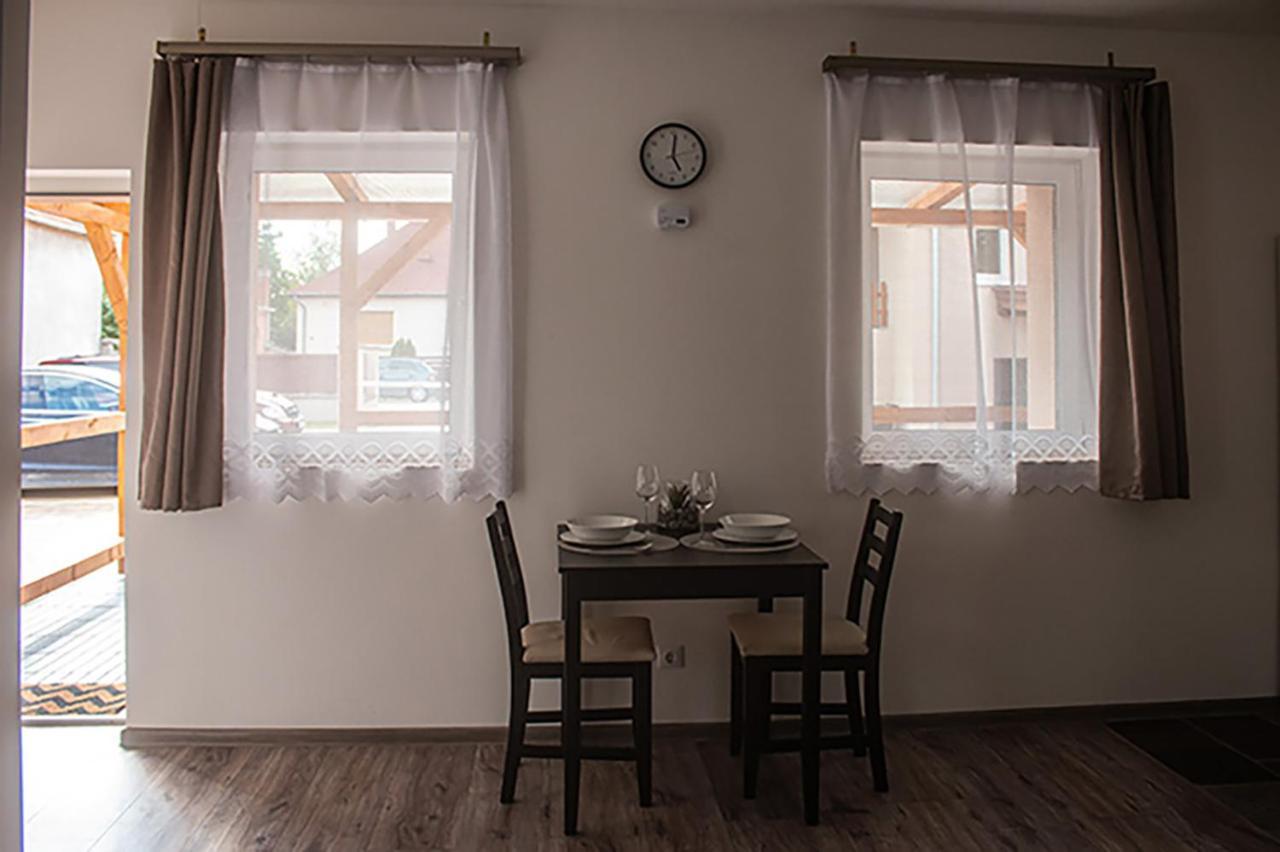 Sarvarlak Apartmanhaz Exterior photo